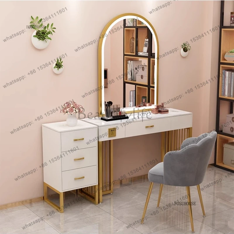 X4 Professional Store Makeup V - Beauty Makeup Studio review and price