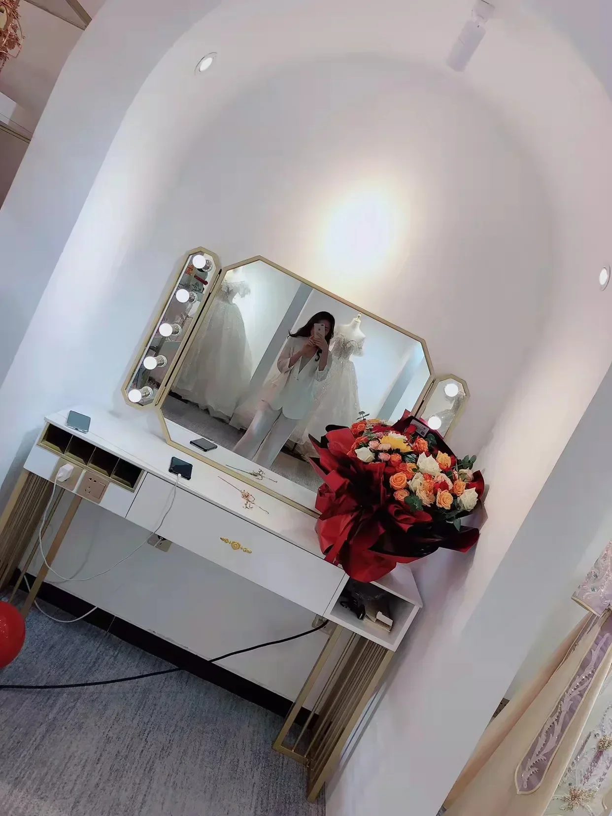 Photo studio rock dresser make - Beauty Makeup Studio review and price